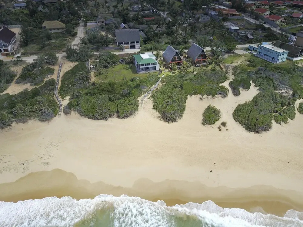 Tofinho Beach House