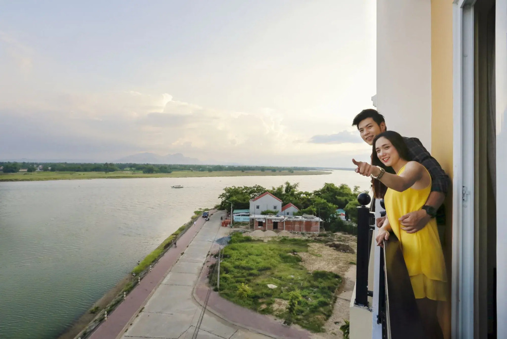 Royal Riverside Hoi An Hotel-Newly Renovated & Reopened