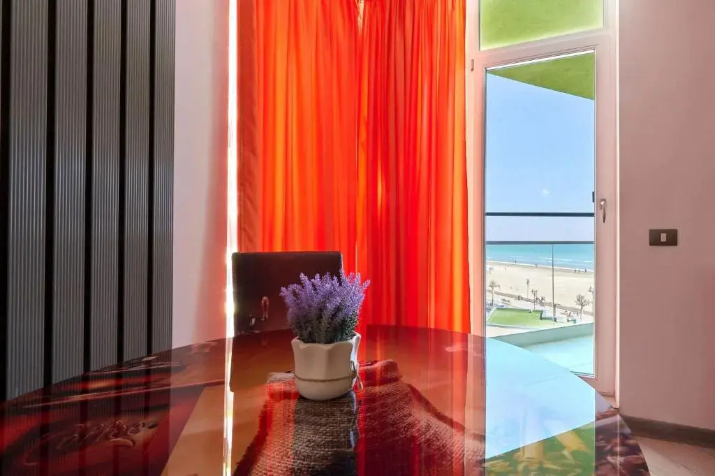 Glamour Red apartment 22 in Spa Pool resort