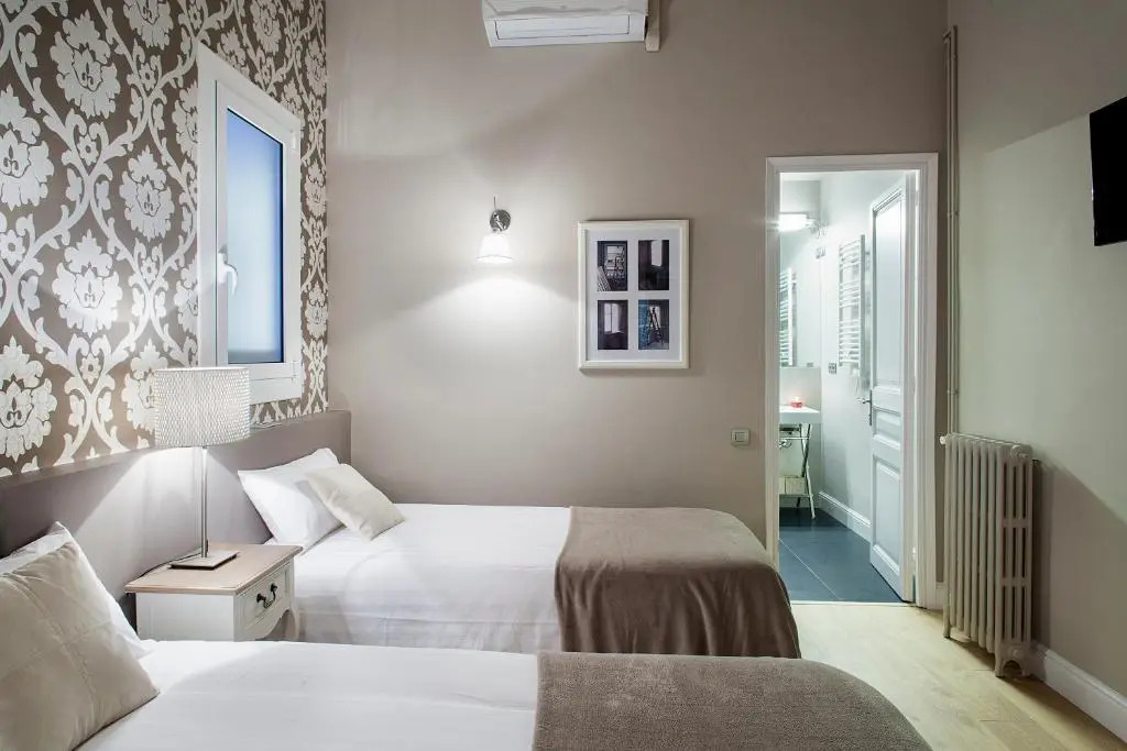 BacHome Gallery B&B