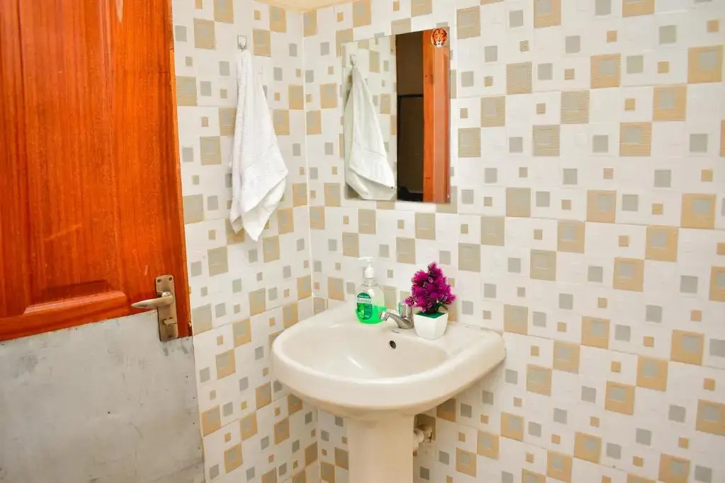 Rozie Apartment
