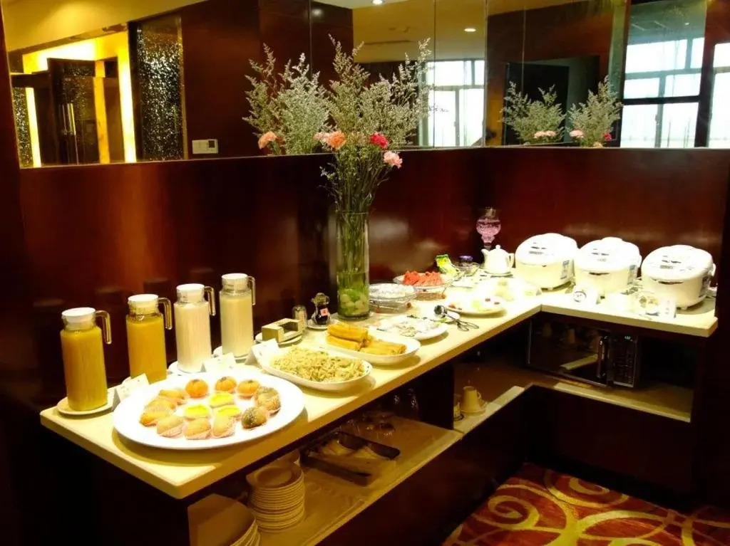 Red Forest Hotel Hepu