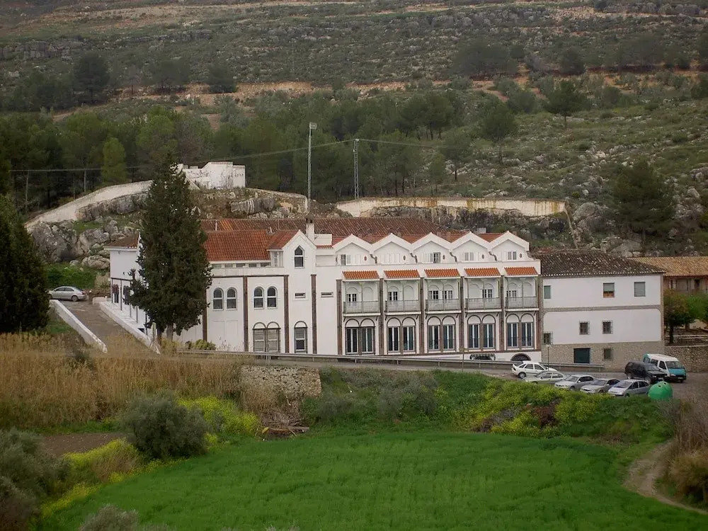 Balneario de Alicún de las Torres