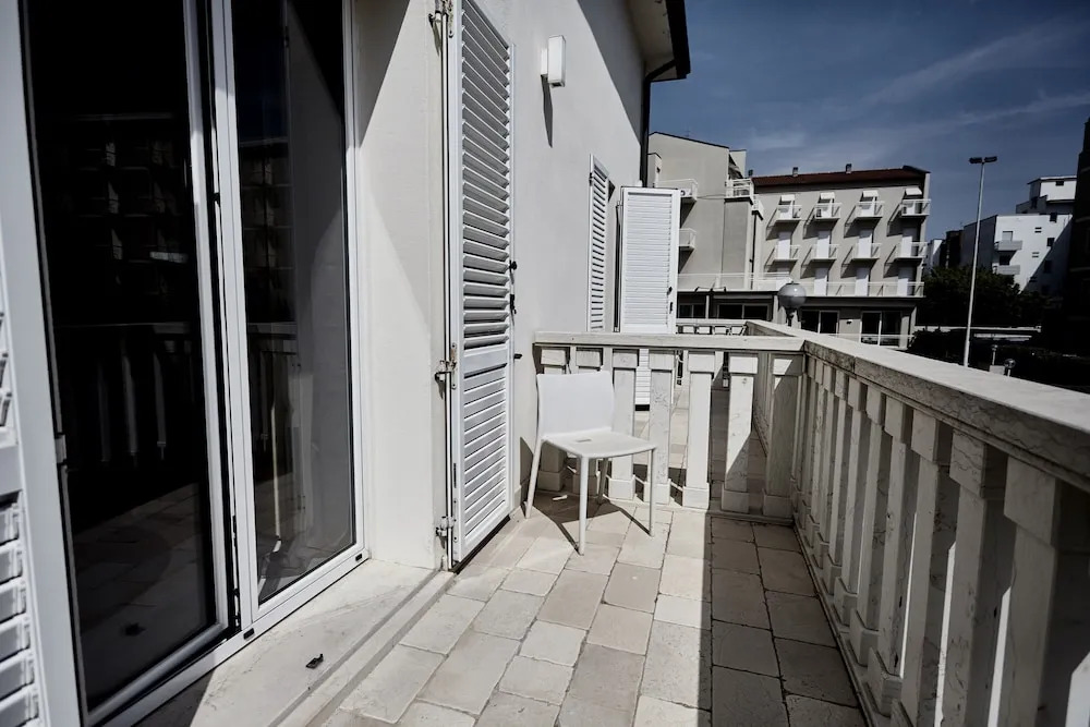 Rouge Maison