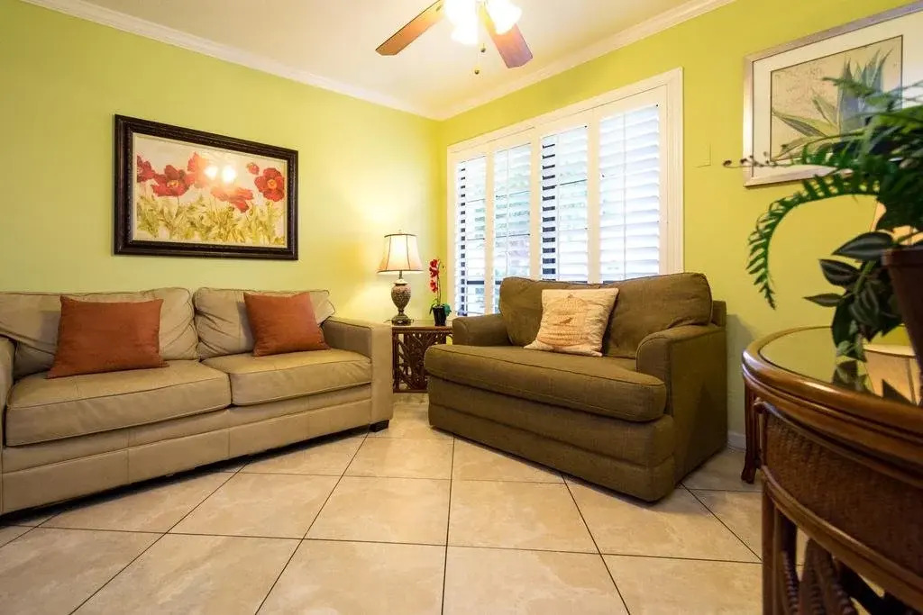 Tropical Beach Resorts - Sarasota