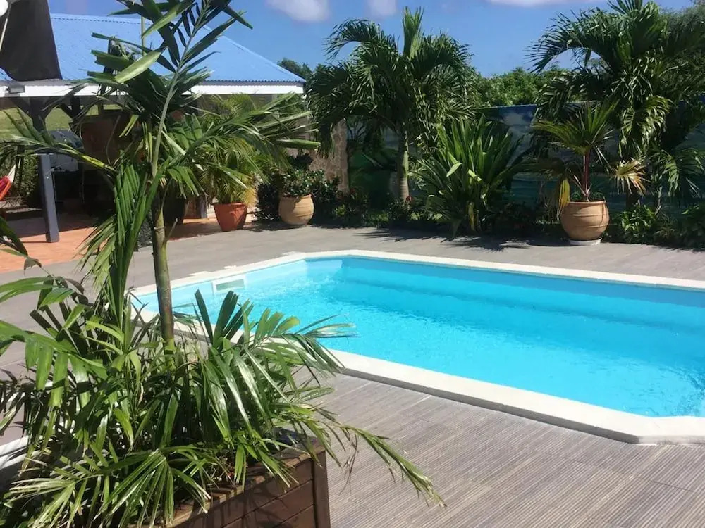 Apartment With one Bedroom in Saint François, With Pool Access, Furnis