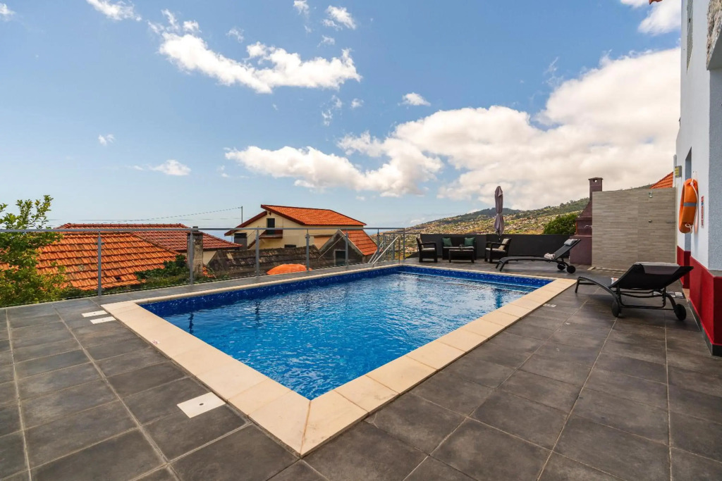 Roraima House - Private Pool & Garden