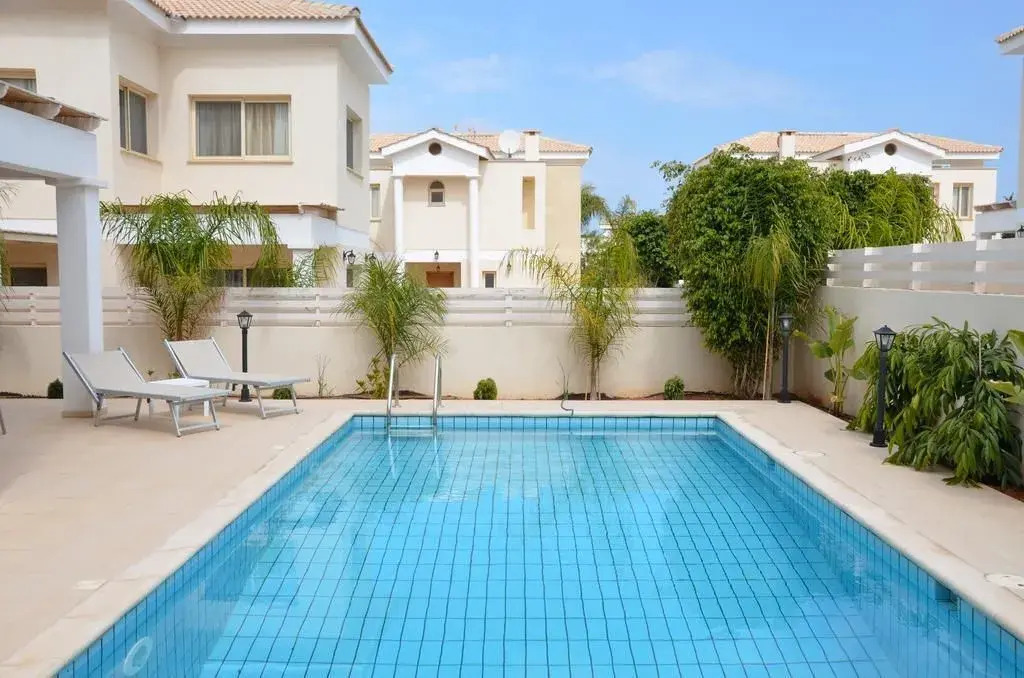 Anthorina Villa 6