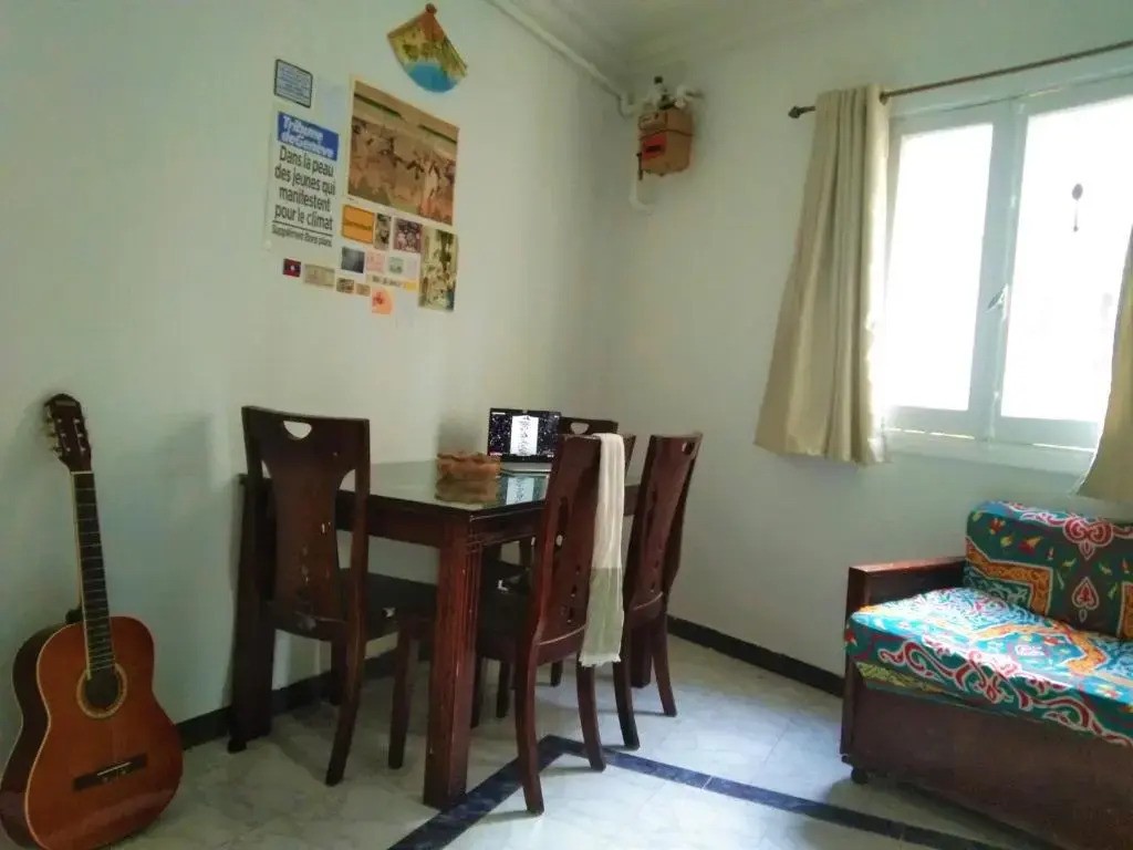 Lovely double room with AC in Downtown
