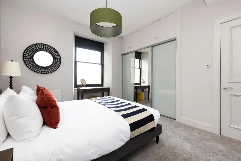 ALTIDO Luxury 2BR home on George Street