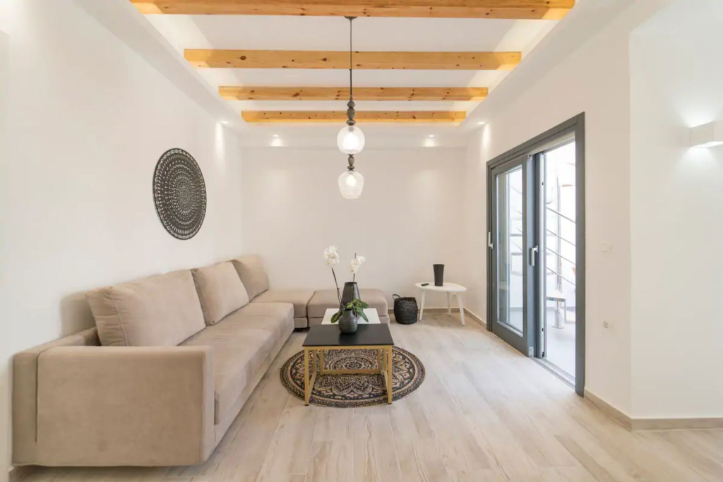 Nostos Apartments