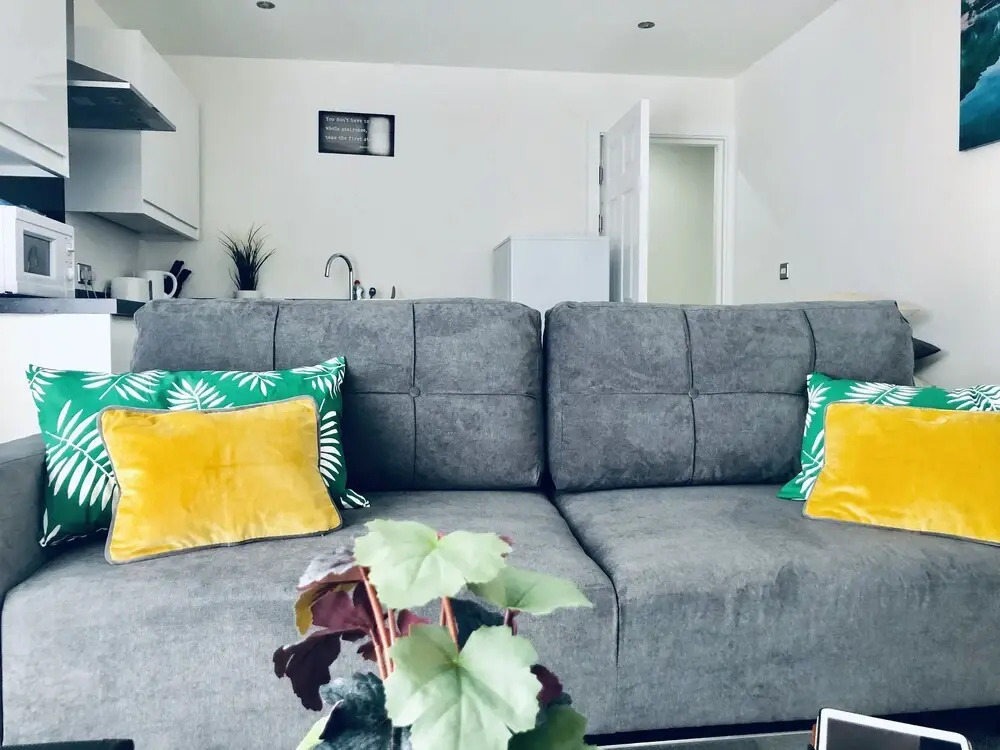 Snapos Luxury Serviced Apartments – Shield House
