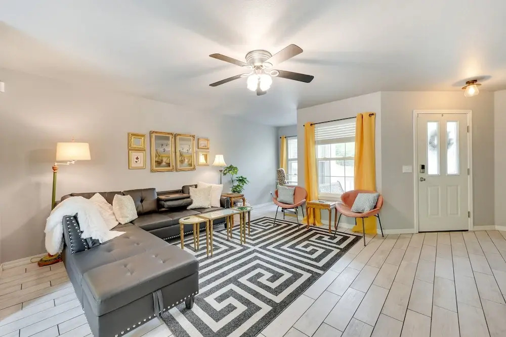 Peaceful Rogers Home Near Beaver Lake!