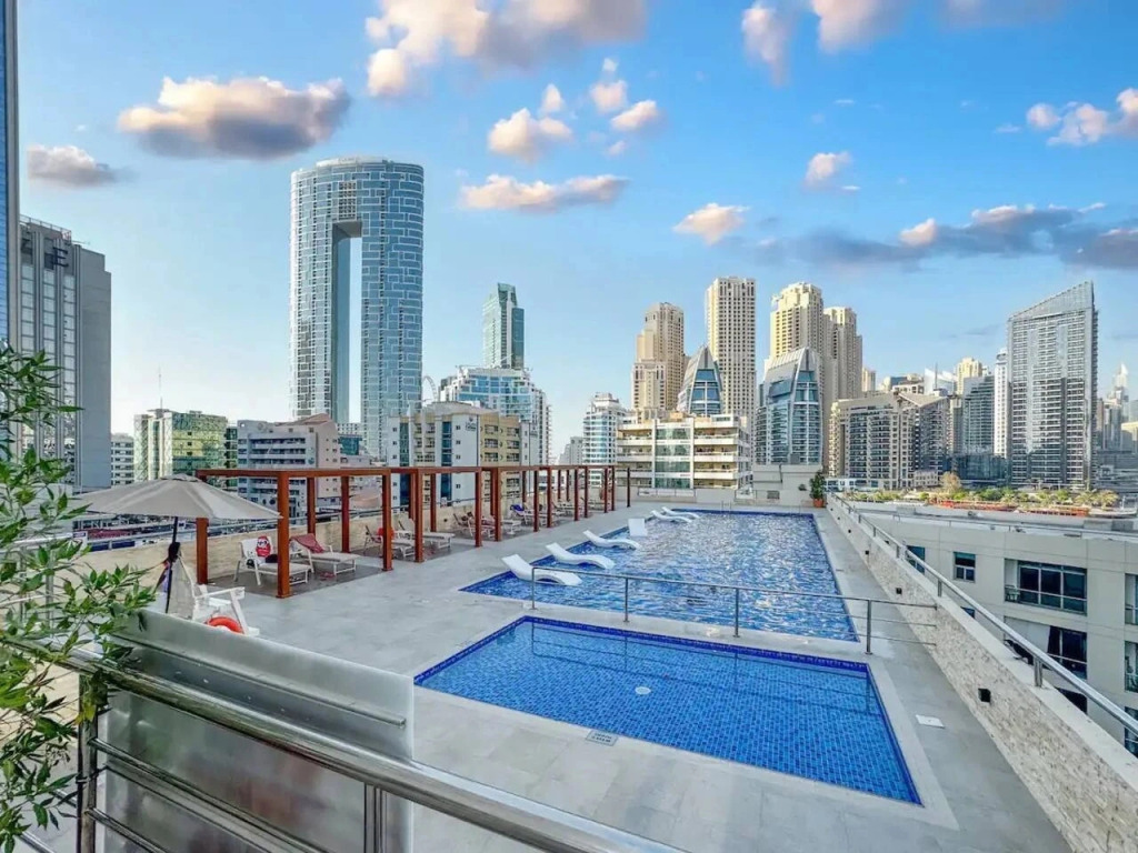 Апартаменты Canal View Studio Balcony DMCC Metro & Beach