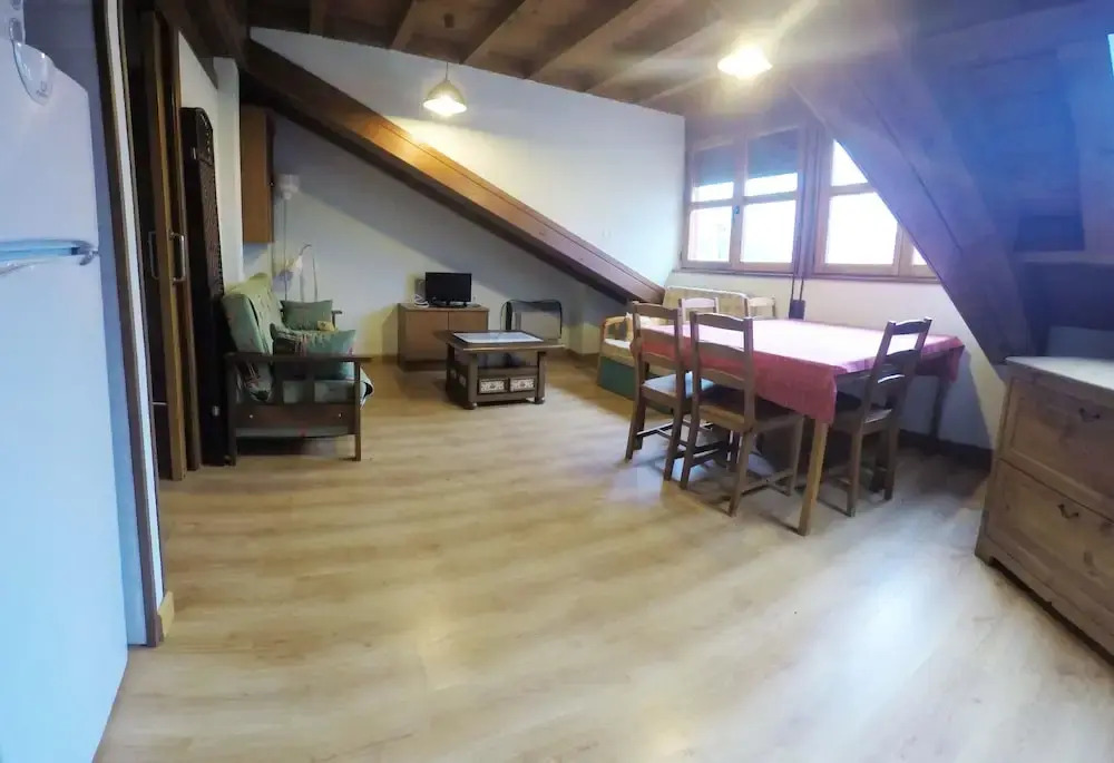 Apartment With 2 Bedrooms in Llanes, With Wonderful Mountain View, Fur