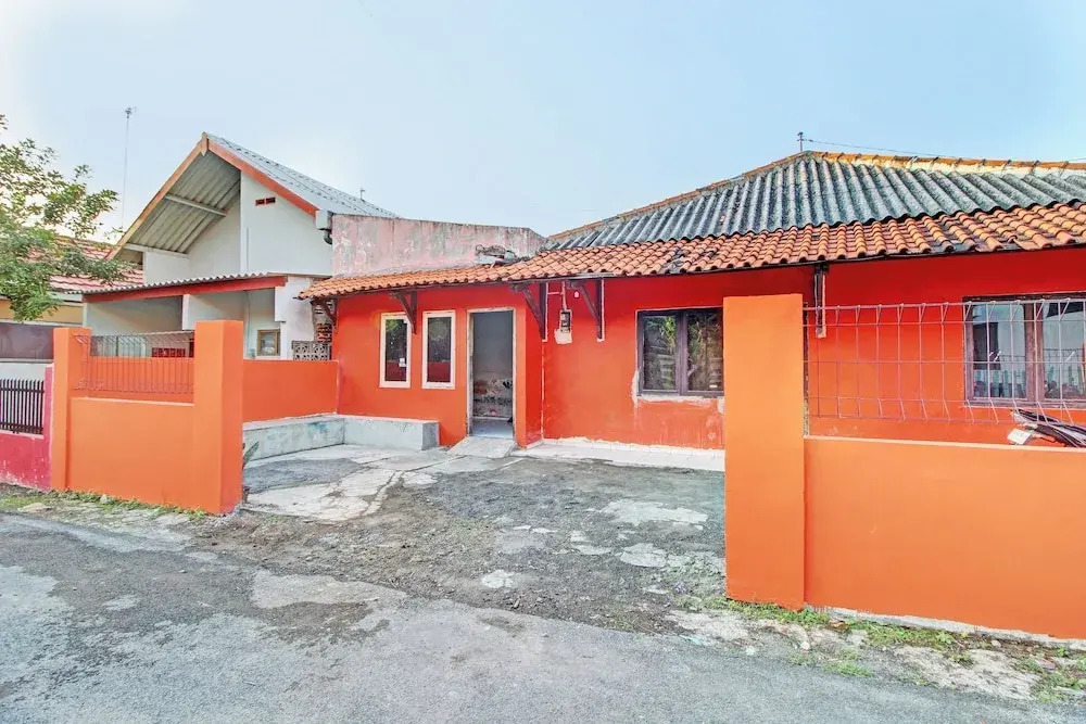 Hotel O Luqman Kostel Syariah