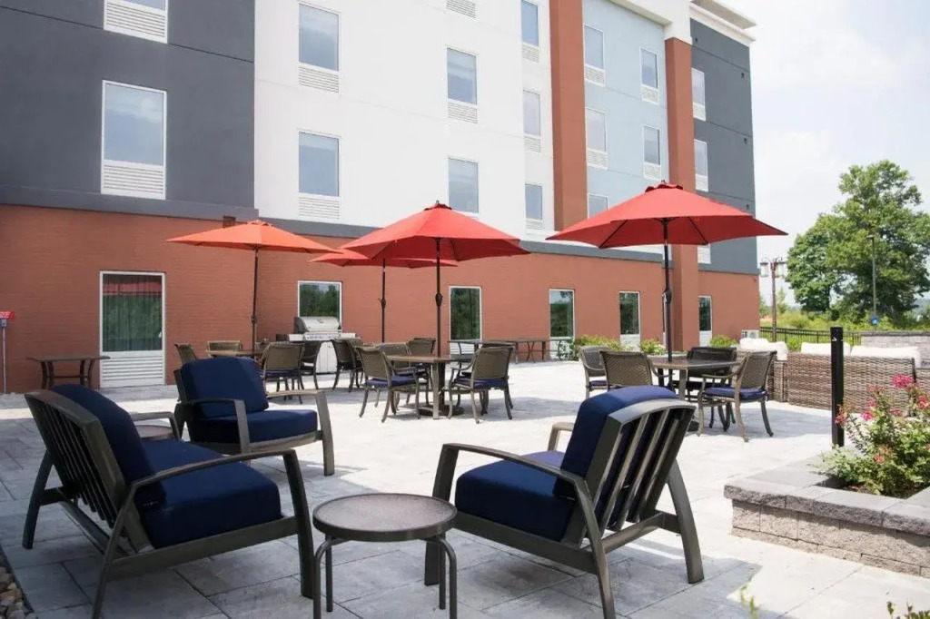 Hampton Inn & Suites Warrington Horsham