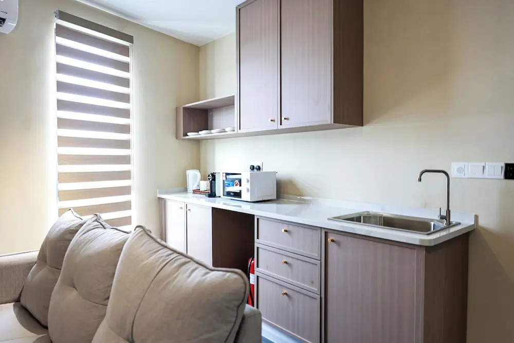 Kivana Suite, Vetro 11 by Ayuhouz