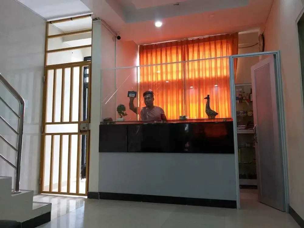 Hotel Camino Real