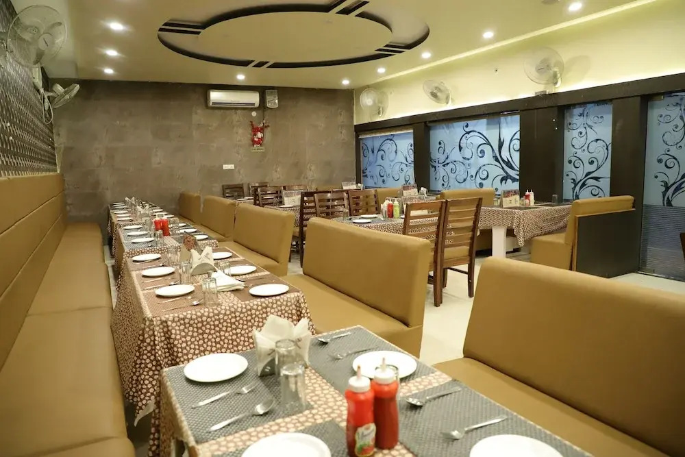 Hotel Bandhan
