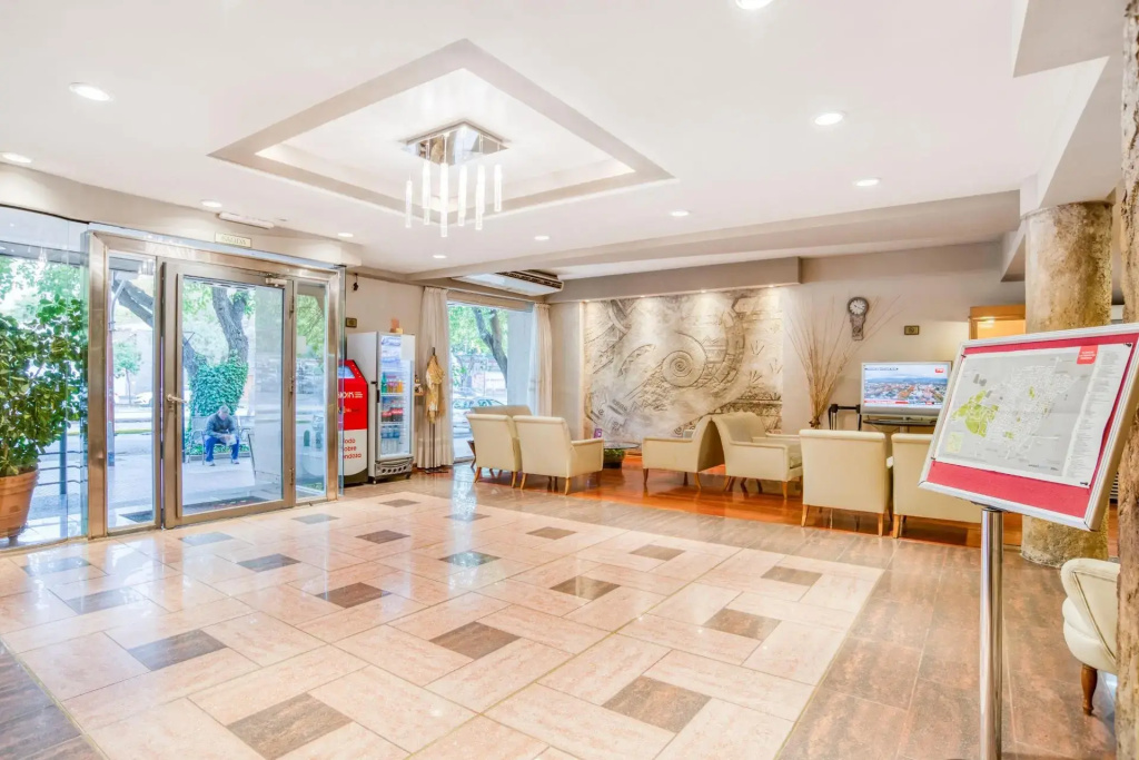 Hotel Provincial