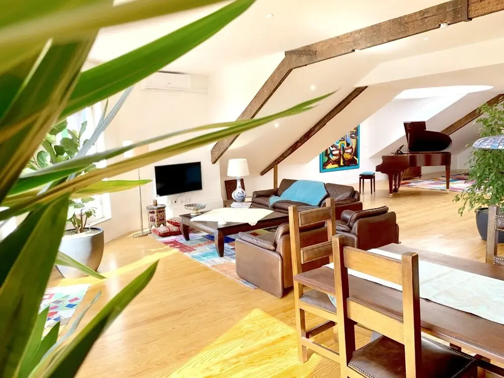 Apartment With one Bedroom in Porto, With Wonderful Mountain View, Terrace and Wifi