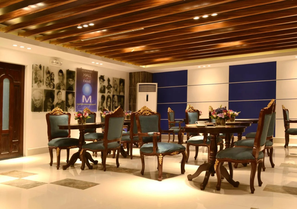 Icon Hotel Timog