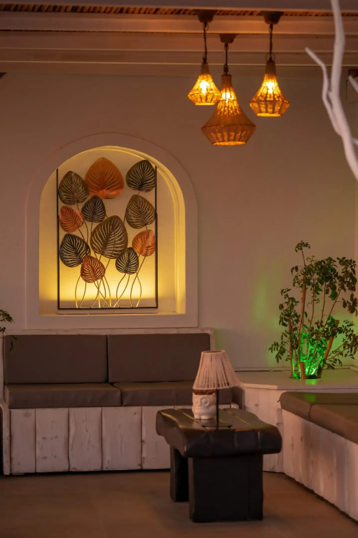 Athermi Suites