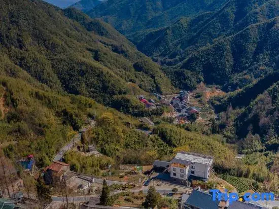 Yunhai YUNHAI · Canyon Landscape Homestay Village