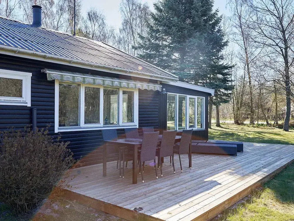 6 Person Holiday Home in Hasle-by Traum