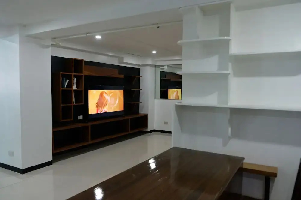 Ola Hostel Manila