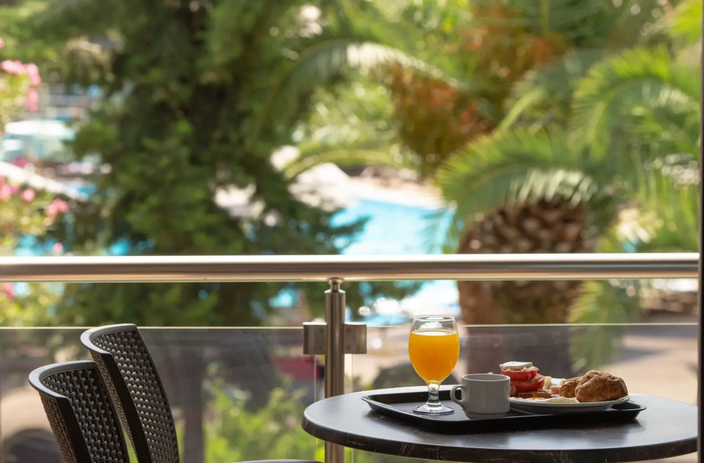 Poseidon Hotel Sea Resort