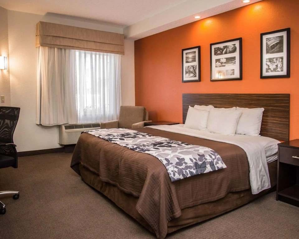Sleep Inn & Suites at Concord Mills