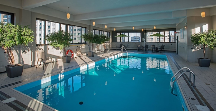 Hotel Intriago I & II