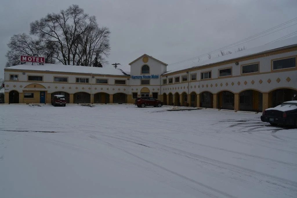 Harmony House Motel