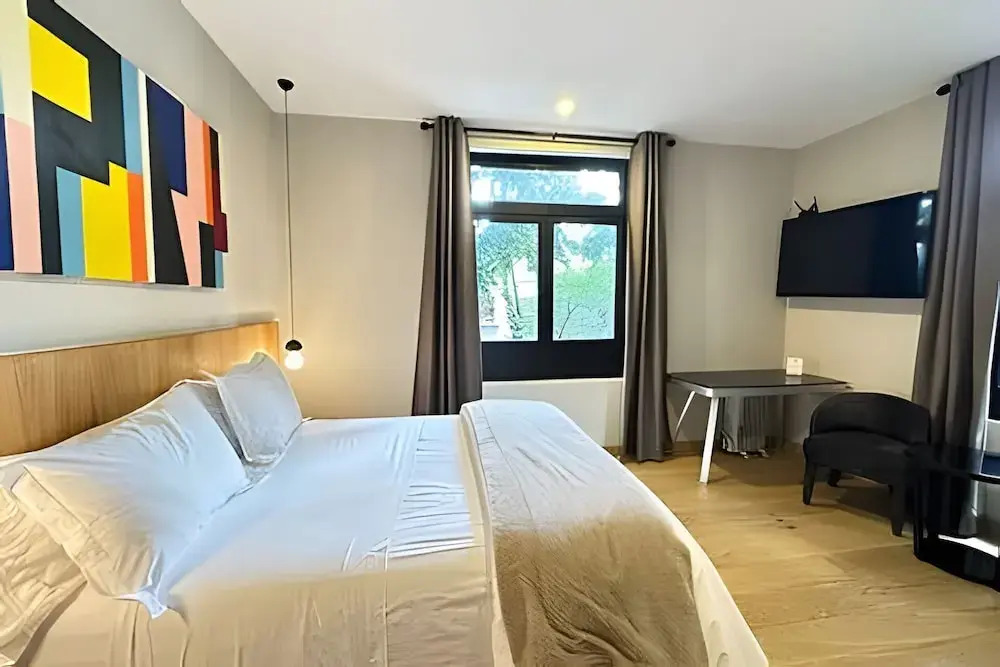 Modern Suite 2 - Heart of Roma Norte