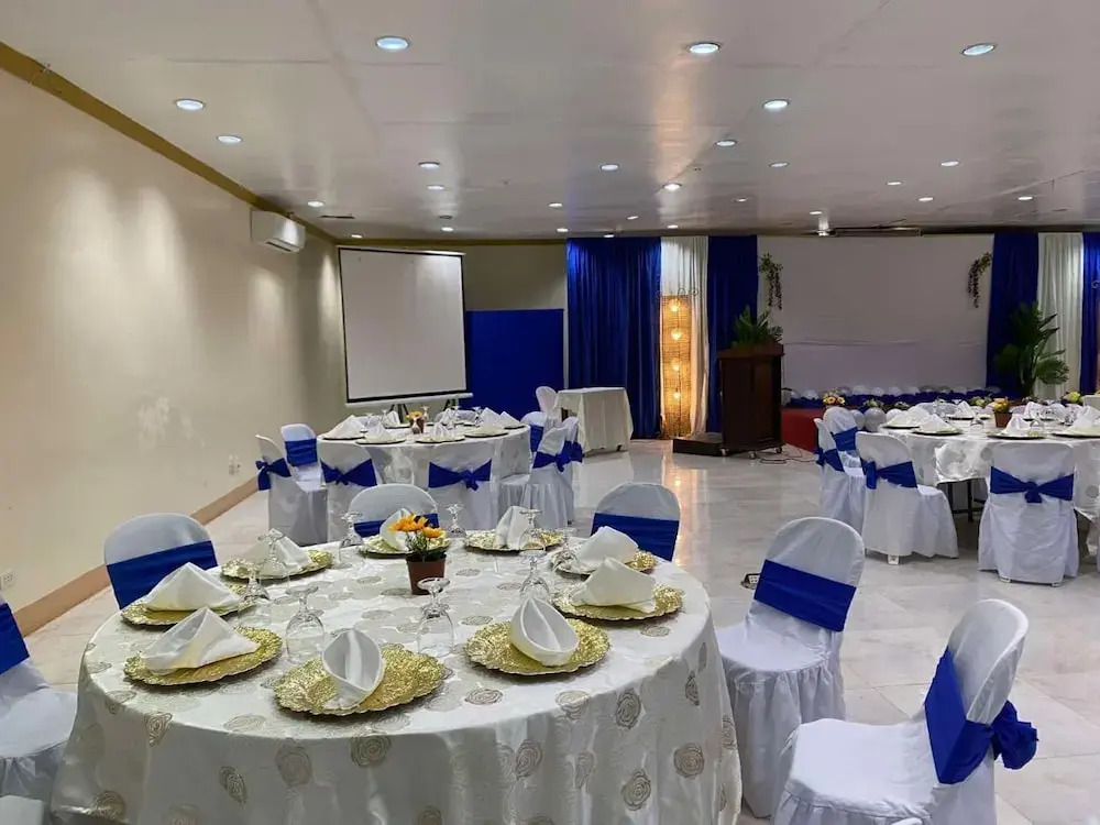 Flores De Musa by Curv Hotels