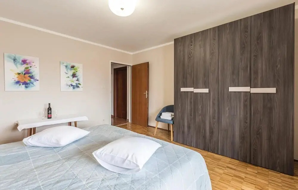 Stunning Home in Porec With Wifi and 2 Bedrooms