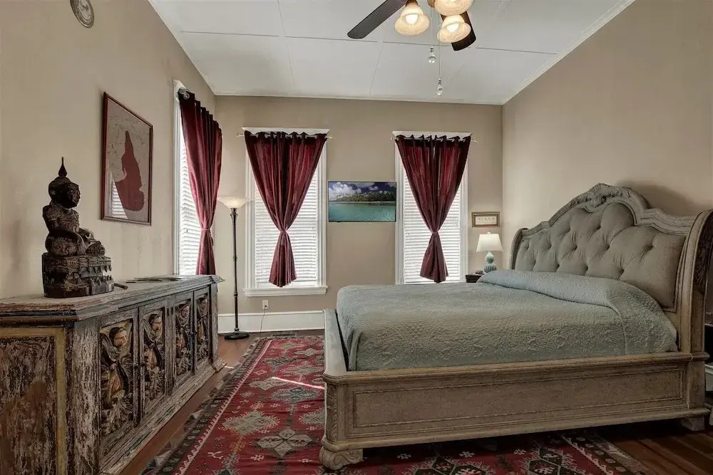 The Holekamp House Bed & Breakfast