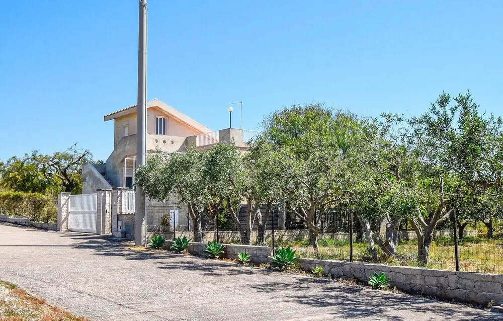 Amazing Home in Marina di Modica With 2 Bedrooms and Wifi