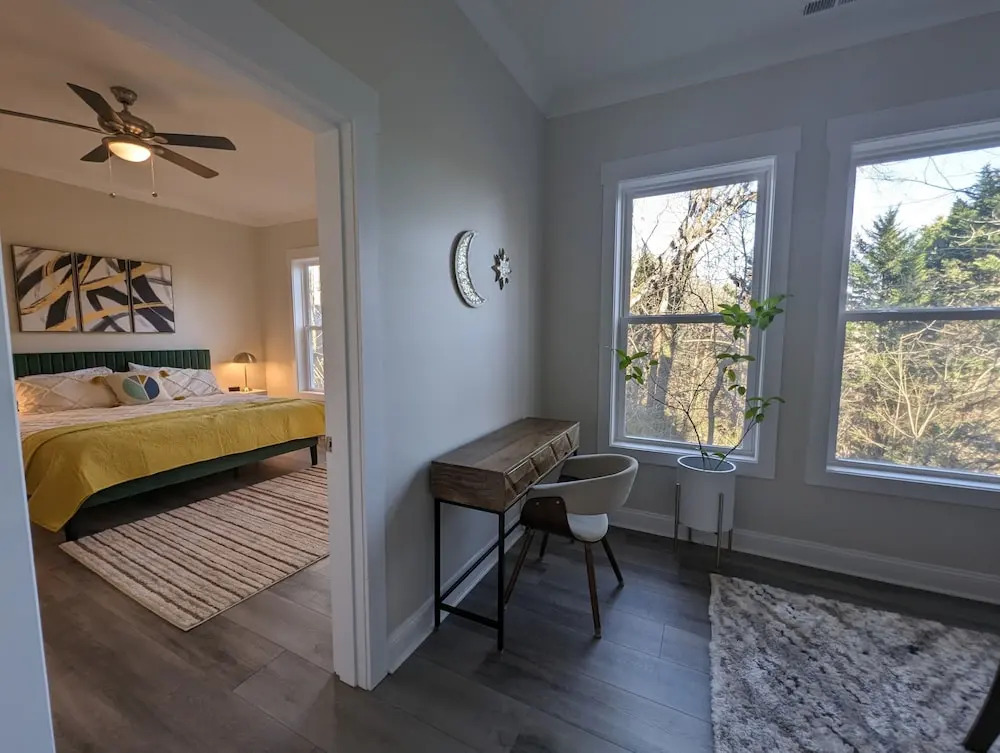 Colony Suite - Bridgegate