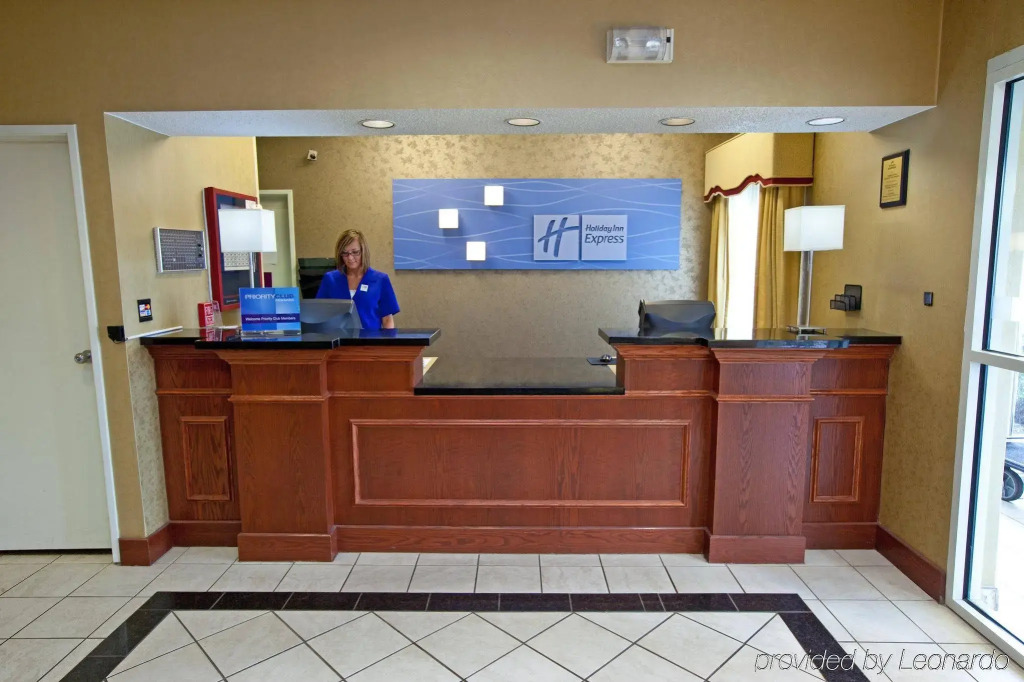 Comfort Inn & Suites Middletown - Franklin