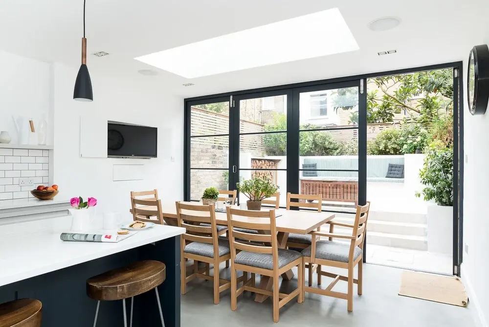 Gorgeous 2BR family home in East London