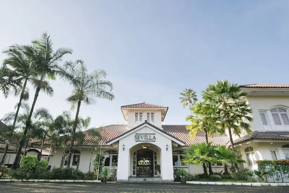 Sevilla Resort