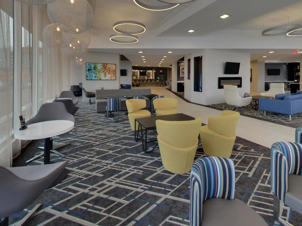 DoubleTree by Hilton Edmonton Downtown