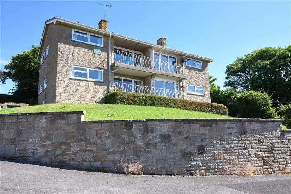 38 Wessex Court