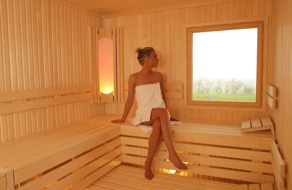 SCHLOSS RANZOW - kleines Romantik Hotel - Wellness - Golfplatz - Hochzeiten & Feiern