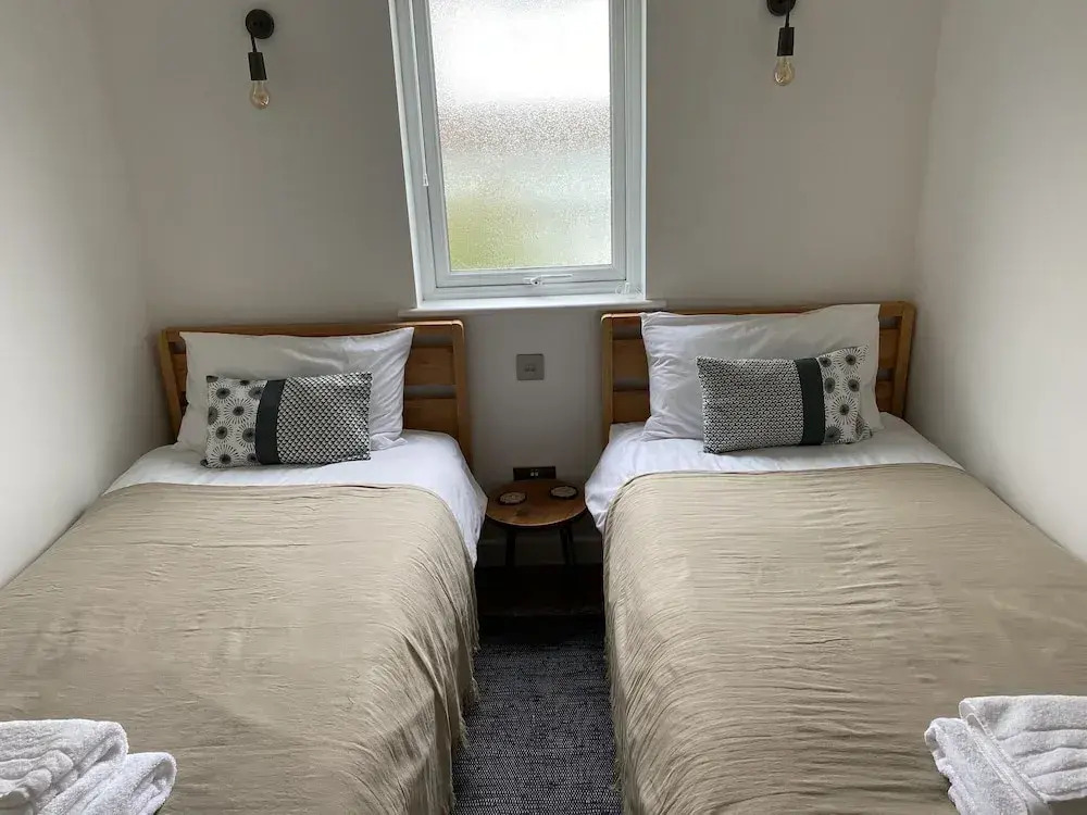 Stunning 2-bed Self Contained Oasis in Eastbourne
