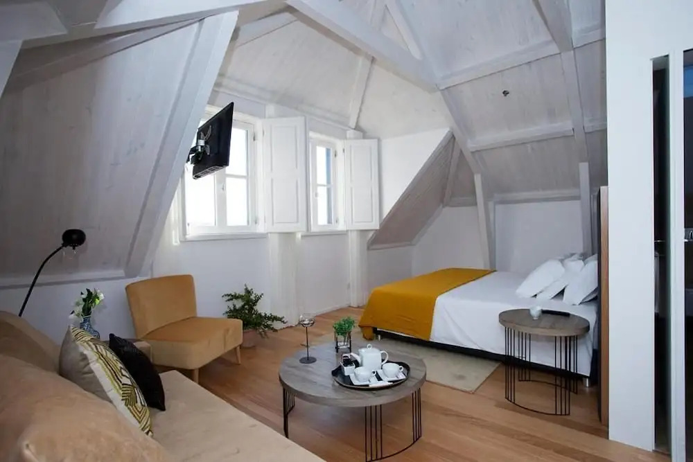 Belomont52 Guest House