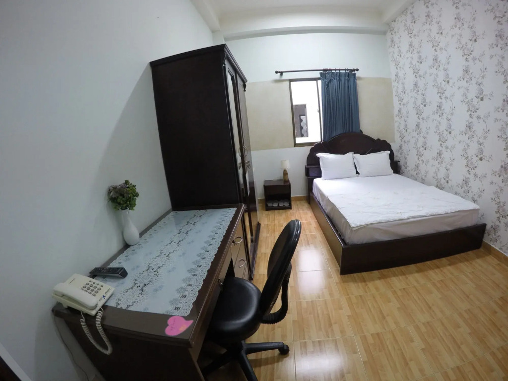 Spring Hotel